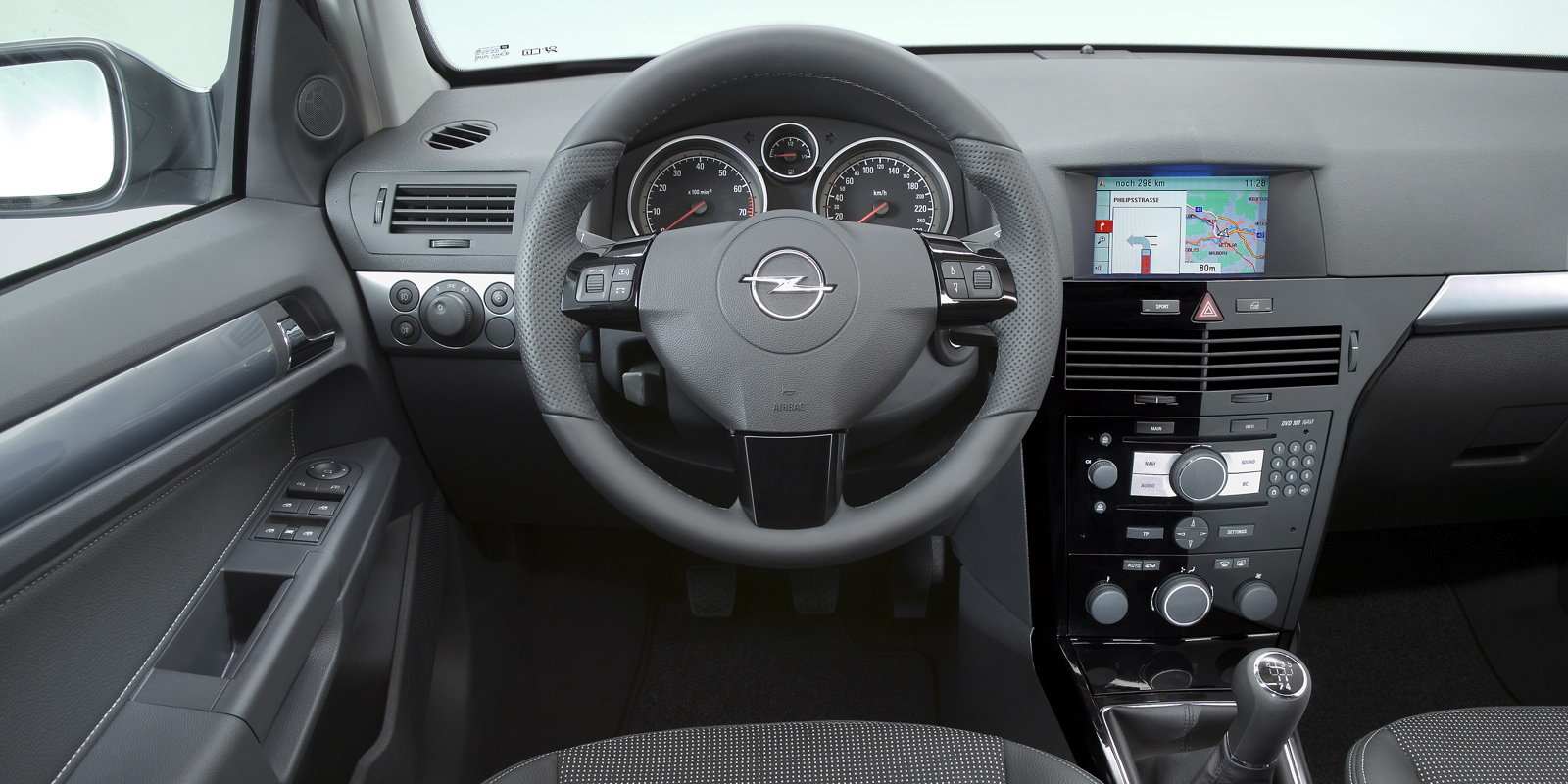 https://cdn.autodiscount.fr/cdn-autodiscount/uploads/2021/05/Opel-Astra-GTC-1.jpg?width=250&format=auto