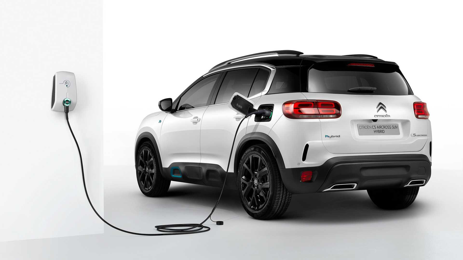 Autonomie et recharge des Peugeot électriques et hybrides